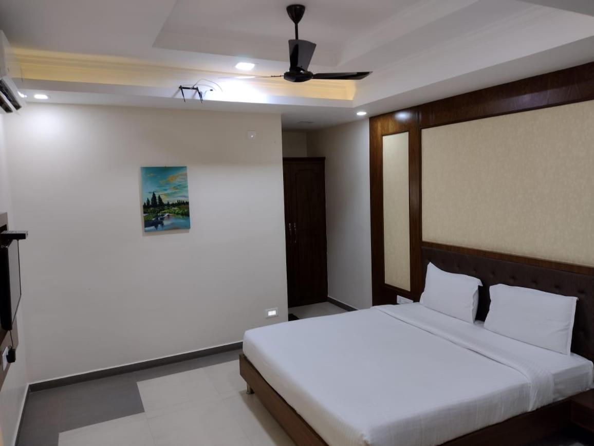 Отель Atlanta Park Chennai Tambaram Экстерьер фото