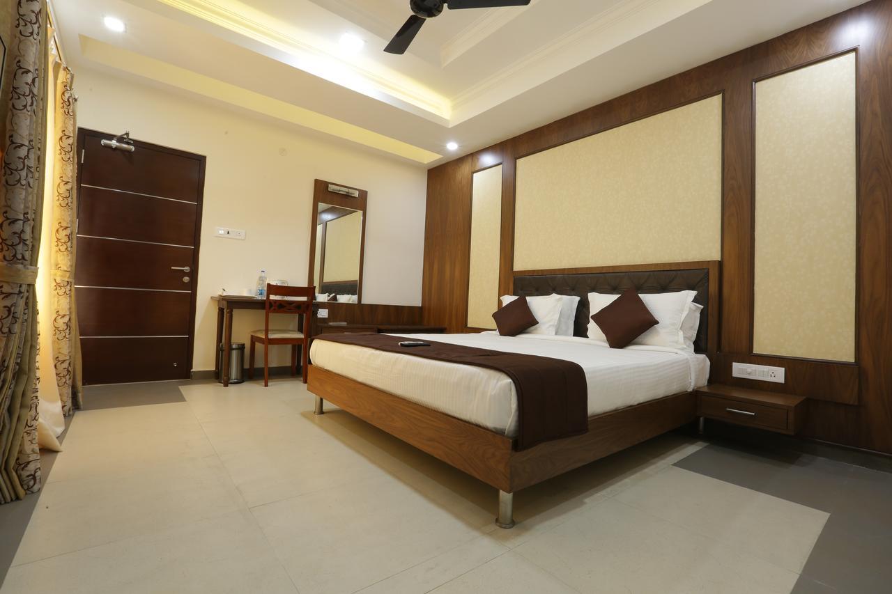 Отель Atlanta Park Chennai Tambaram Экстерьер фото